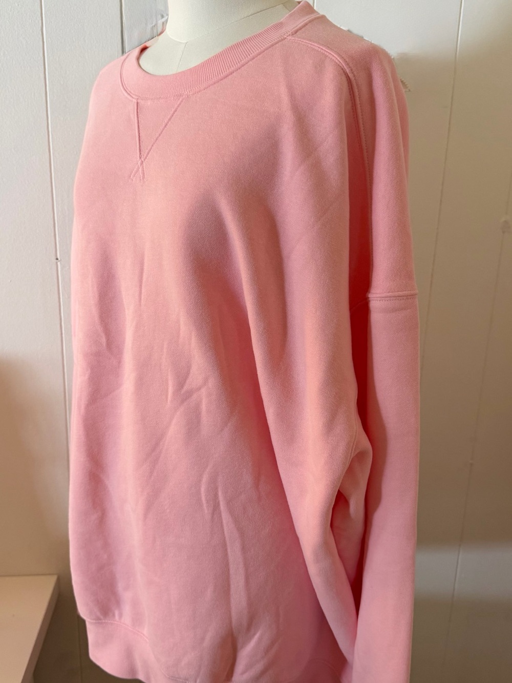 Offline by Aerie Women's Pink Crewneck Sweatshirt - Classic Pullover NWOT - Picture 3 of 3